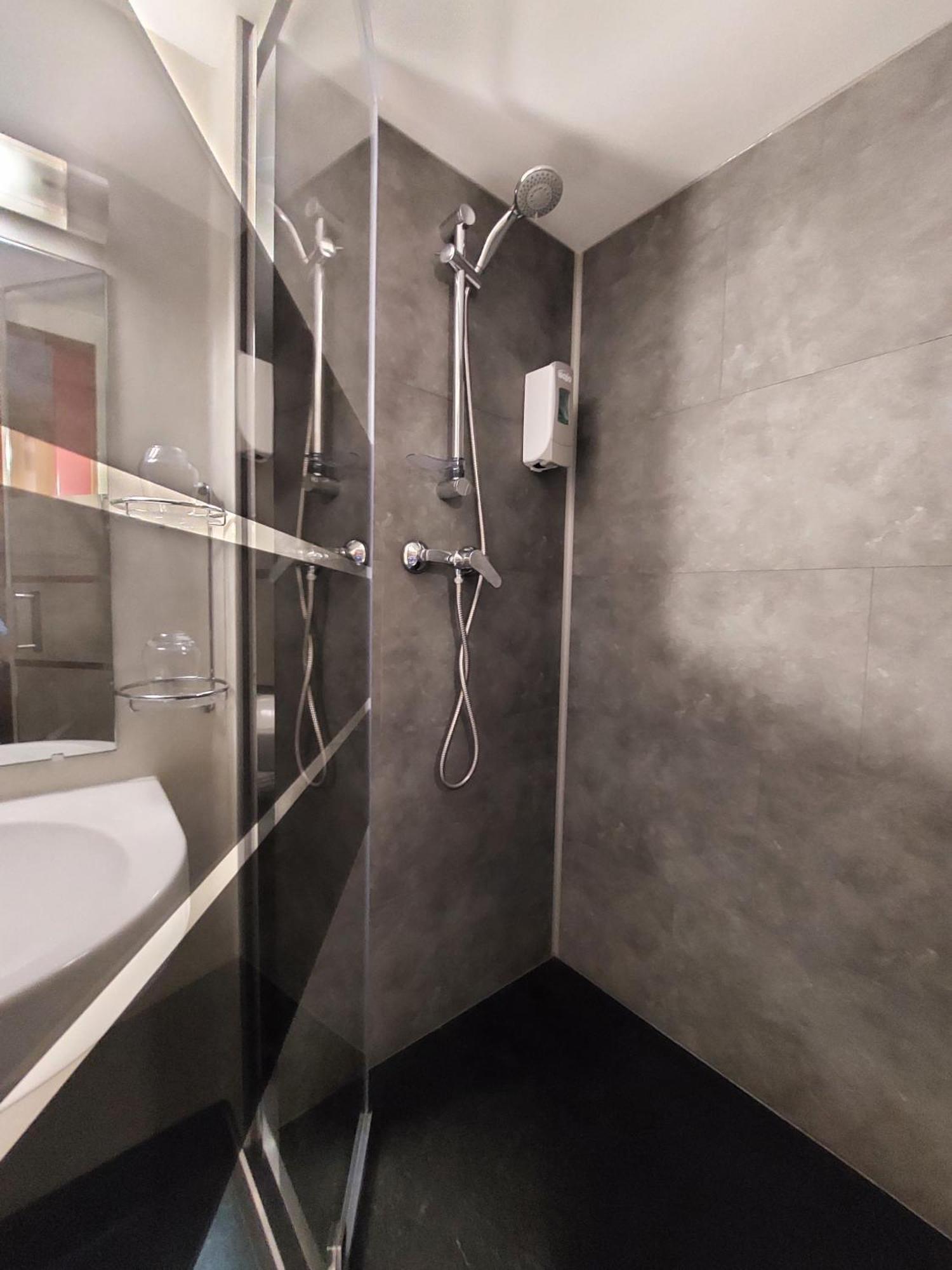 Auberge Des Goubelins Omonville-la-Rogue Kamer foto